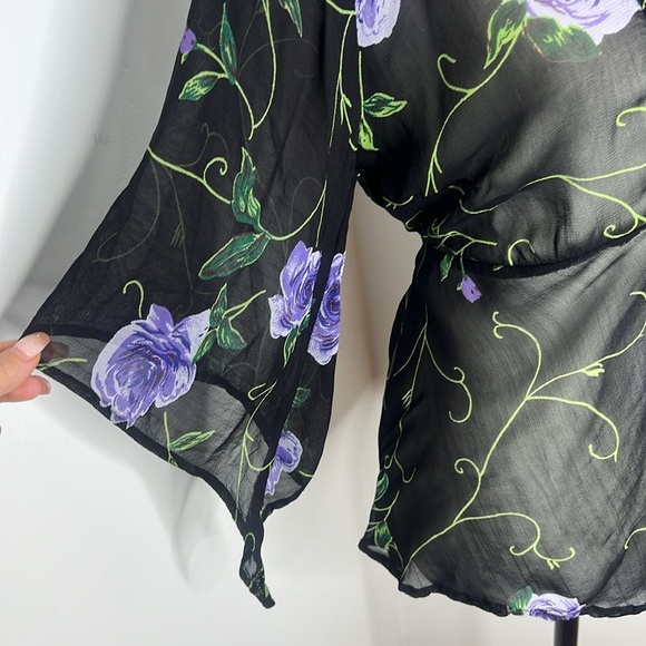 Vintage Y2K Millennium Whimsigoth Fairycore Sheer Floral Purple Bell Sleeve Top - Picture 3 of 12